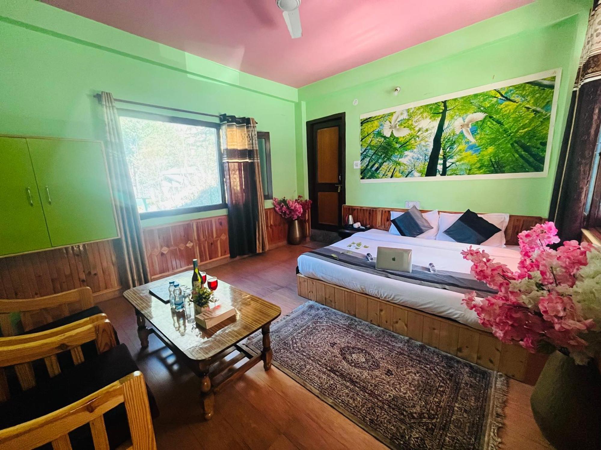 Hotel Dream Valley Kasol #Near Mall Road #River View #Parking #Gaming Zone #Open Terrace #Restaurant Εξωτερικό φωτογραφία