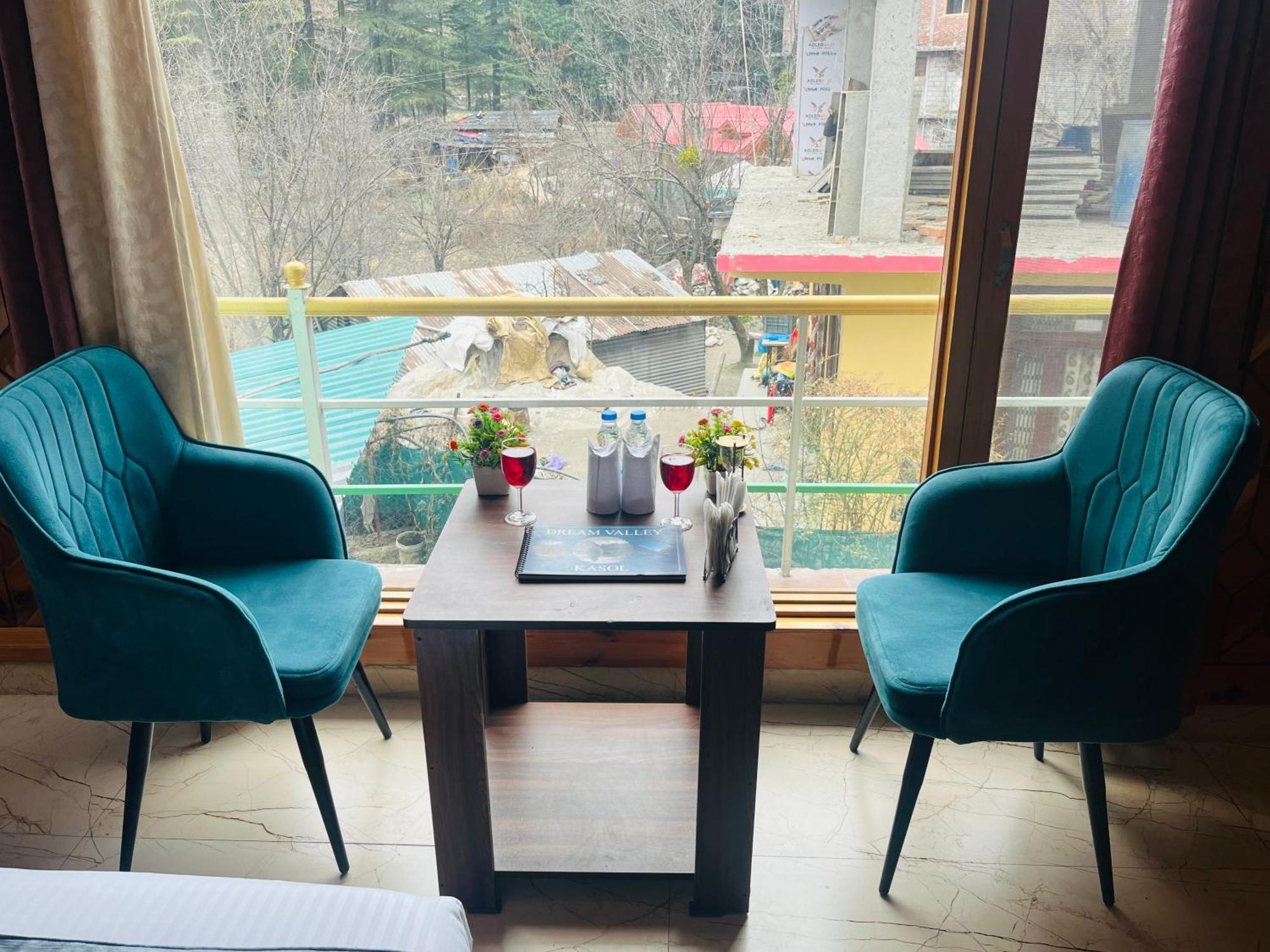 Hotel Dream Valley Kasol #Near Mall Road #River View #Parking #Gaming Zone #Open Terrace #Restaurant Εξωτερικό φωτογραφία