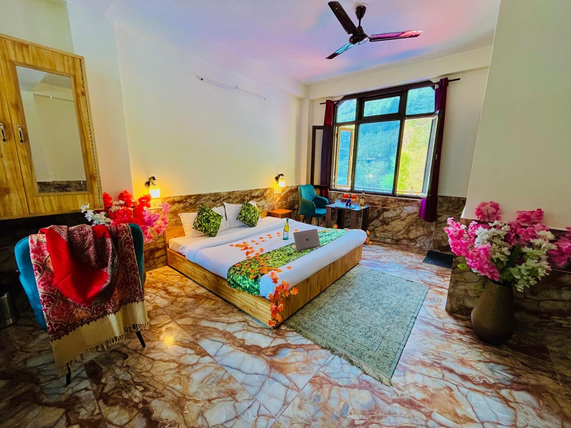 Hotel Dream Valley Kasol #Near Mall Road #River View #Parking #Gaming Zone #Open Terrace #Restaurant Εξωτερικό φωτογραφία