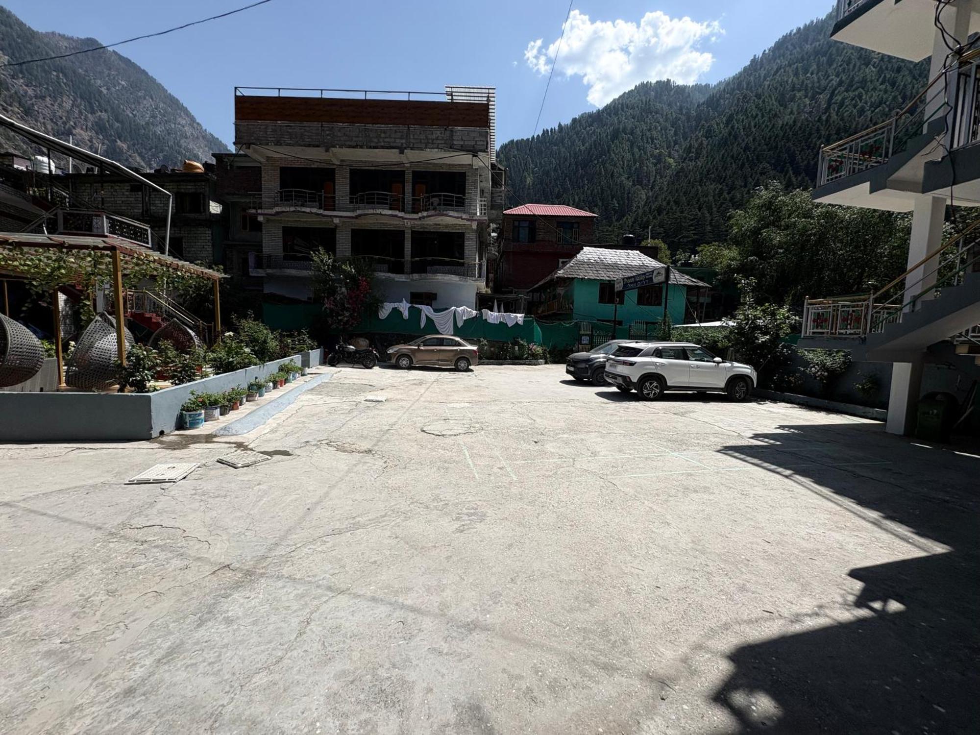 Hotel Dream Valley Kasol #Near Mall Road #River View #Parking #Gaming Zone #Open Terrace #Restaurant Εξωτερικό φωτογραφία
